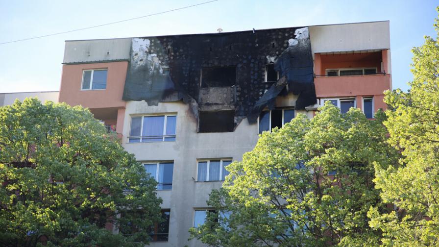 Пожар избухна в блок в „Люлин”, трима души загинаха