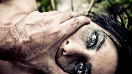 изнасилвач