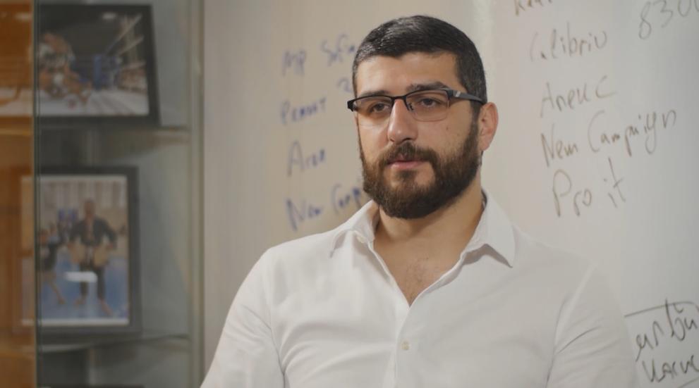  Марио Иванов 