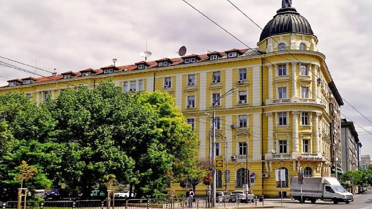 Банкерска сграда