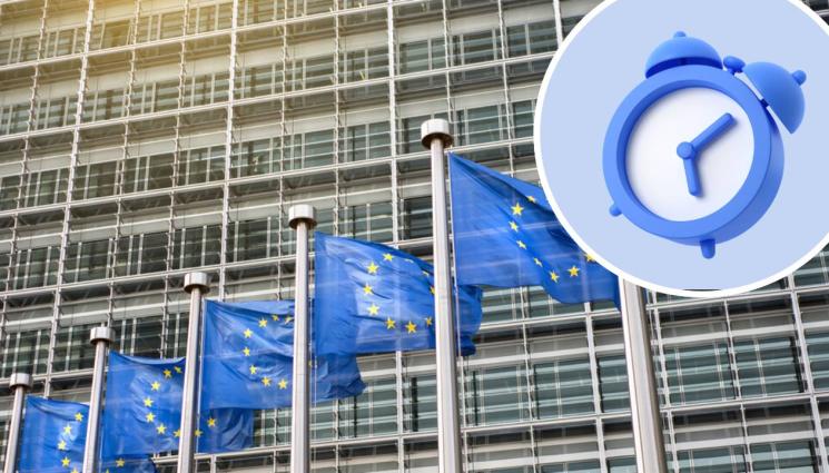 ЕК часовник - Европейската комисия представи 19-и пакет санкции срещу Русия