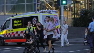 Петима посетители загинаха при нападението в търговски център в Сидни