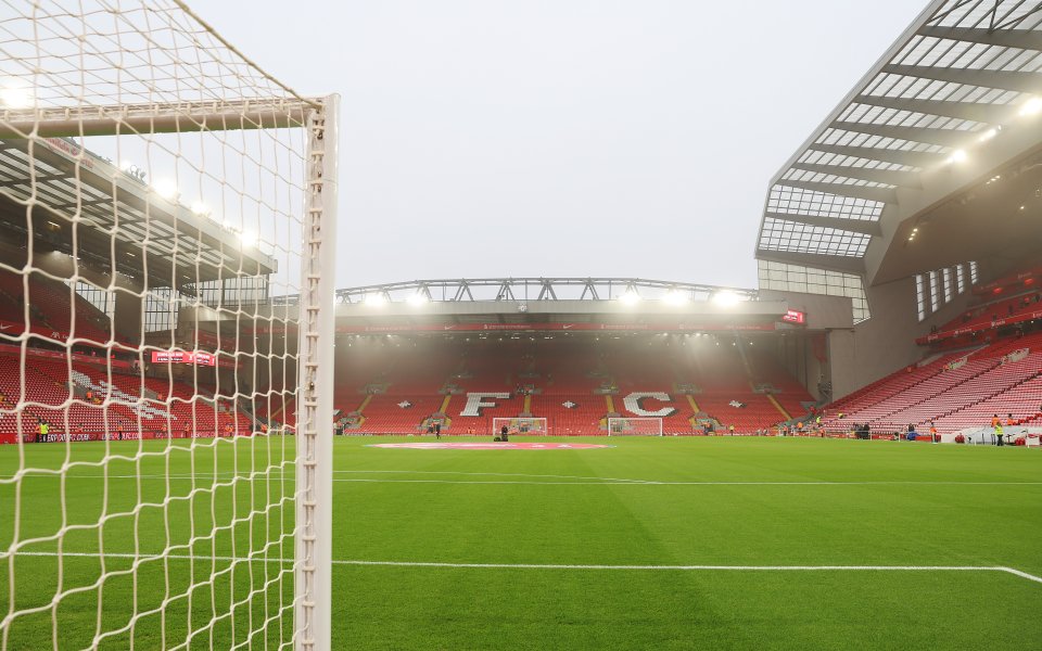 Ливърпул ще се изправи срещу Кристъл Палас в търсене на