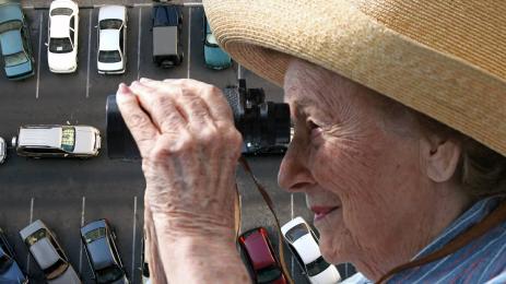 баба бинокъл коли