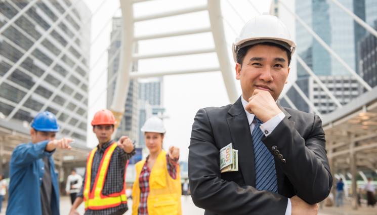 работа - ПОТУПВАНЕ ПО РАМОТО: Алармираш за далавери, законът те пази!