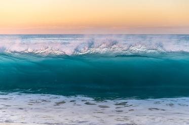 Учени: Увеличаващите се горещи вълни в комбинация с наводнения застрашават крайбрежията