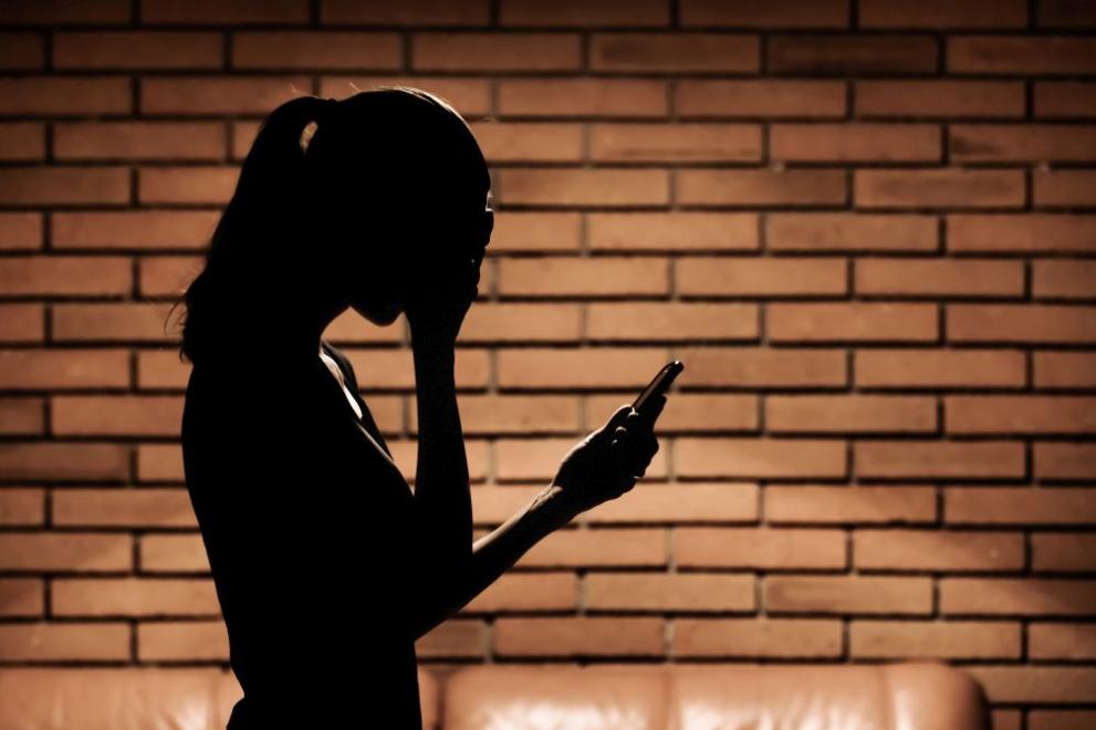Мобилно приложение помага на пострадалите от домашно насилие да потърсят