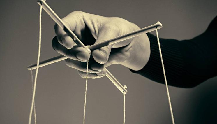 диктатор - ТАЙНИ ОТ КУХНЯТА: Любимите ястия и питиета на диктаторите! (СНИМКИ)