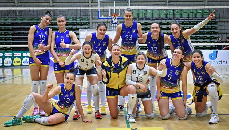 Марица Пловдив - За местна консумация: Марица мачка без загубен гейм във финала за волейболната титла при жените