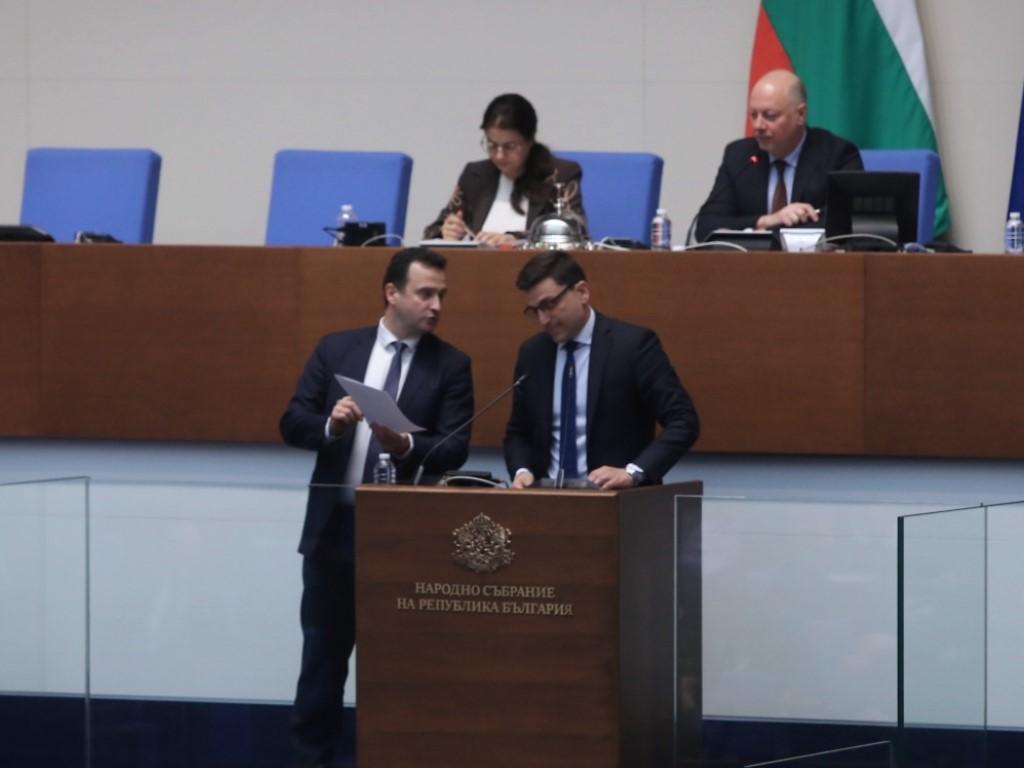 ГЕРБ внесе доклада за Боташ в деловодството на Народното събрание