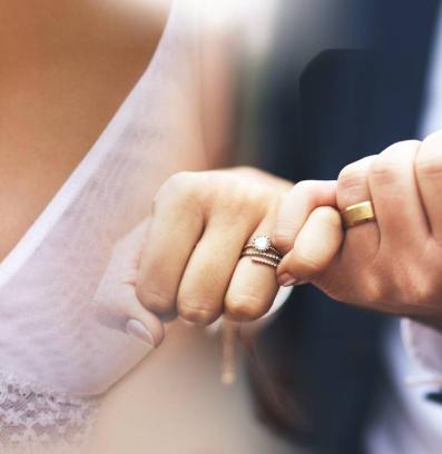 гърди сватба