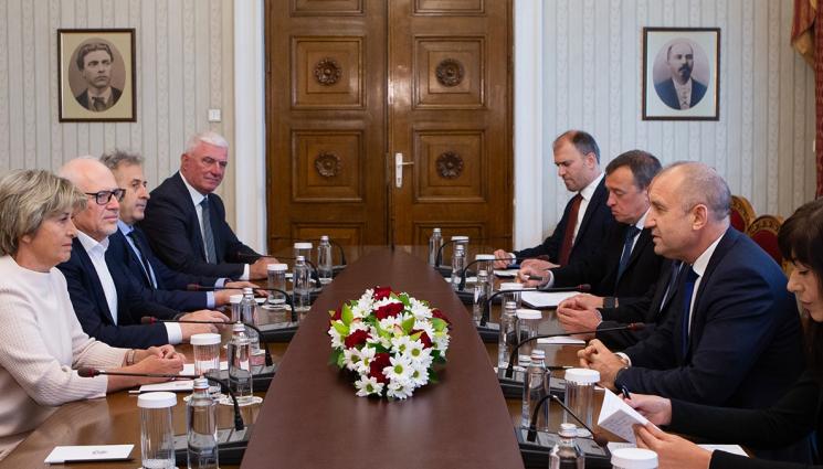 Президентство - София има потенциал за доманиство на Зимна младежка олимпиада