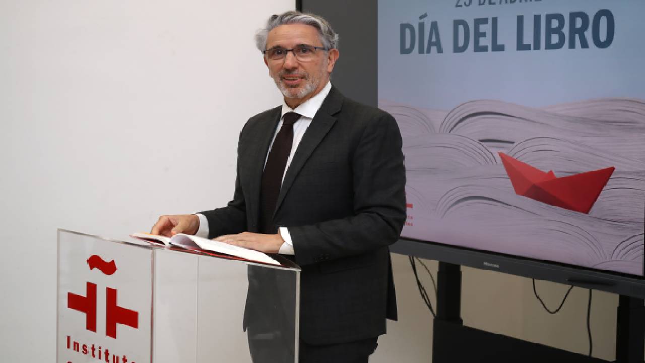 в Сервантес