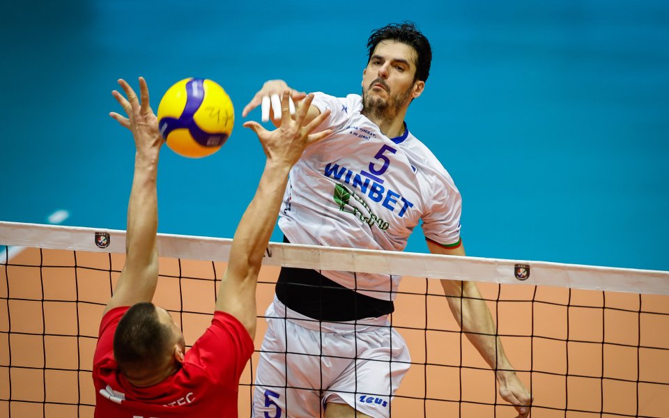 Левски е само на победа от това да сложи край