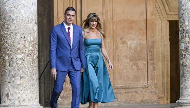 Педро Санчес - Повдигнаха обвинение на съпругата на испанския премиер