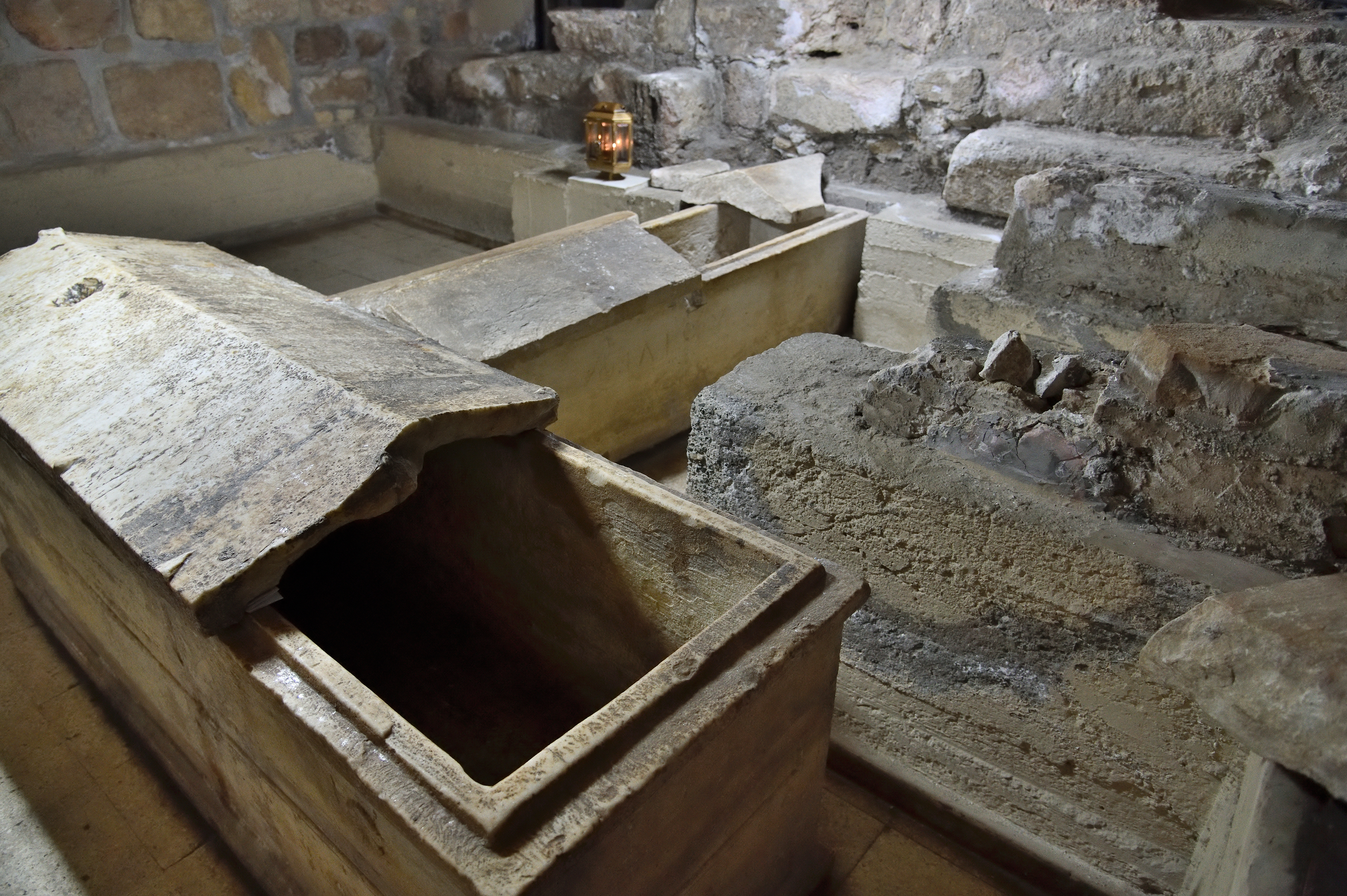  Втората Лазарова гробница в Кипър.