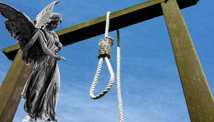 бесило - УЖАС НА НАШЕТО ЧЕРНОМОРИЕ: Ирландец се обеси на Слънчака!