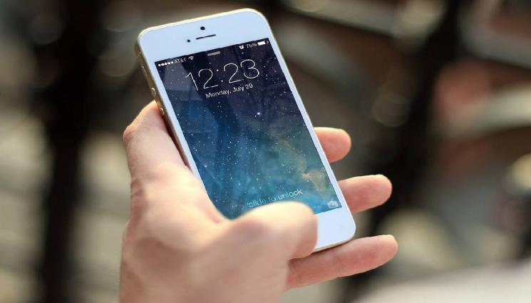 роуминг - В 12 БЕЗ 5 РЕШИХА: Евтиният роуминг продължава, ето до кога!