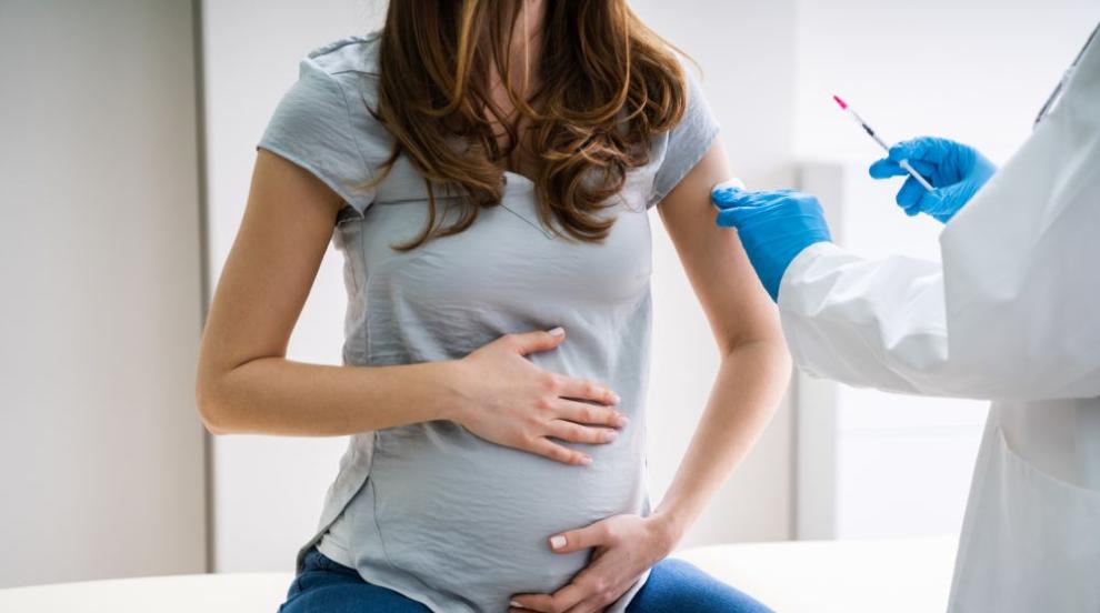 Къде в Русе бременните жени могат да се имунизират срещу коклюш (ВИДЕО)