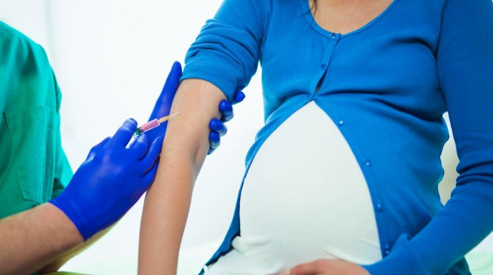 Две бременни жени са имунизирани срещу коклюш за седмица в Търговище