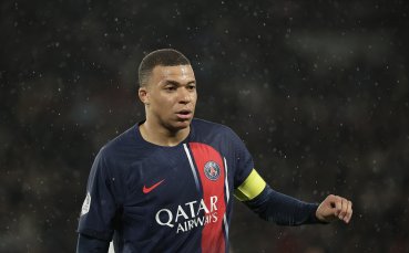 Във Франция продължава полемиката дали звездата на футболна в страната