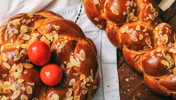 козунаци яйца - Раздават 400 безплатни козунаци и още толкова писани яйца в този град на Великден