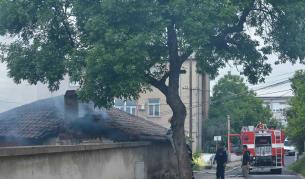 Има опасност за живота на детето, пострадало при взрив на газова бутилка в Хасково
