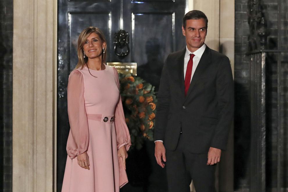 Новината за започналото предварително разследване срещу половинката на испанския премиер