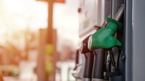 Накъде ще тръгнат цените на горивата?