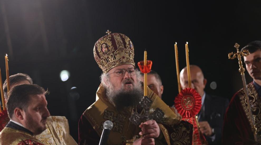 Врачанският митрополит Григорий оглави литургията за Възкресение в катедралата „Св. Александър Невски“