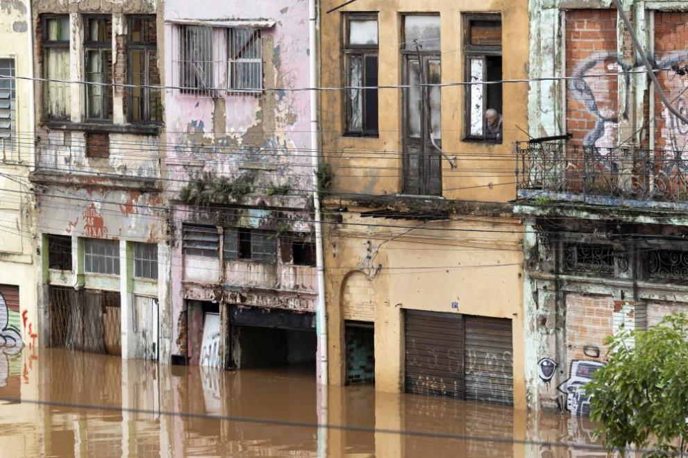 Броят на жертвите на проливните дъждове и причинените от тях