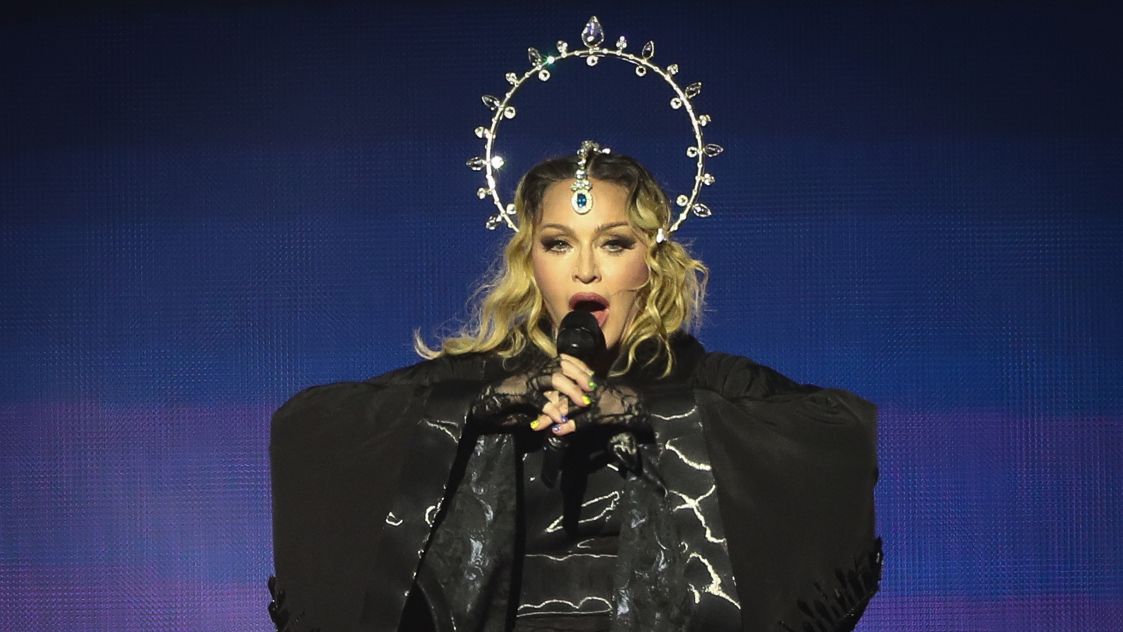 Бездомен ли е синът на Madonna?