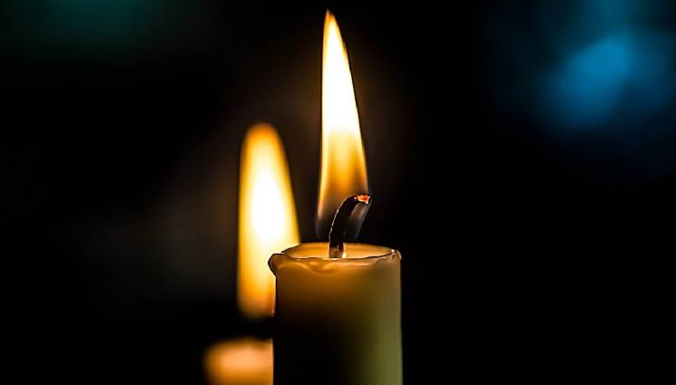 свещ - ХОЛИВУД ПАК ПОТЪНА В СКРЪБ: Почина актриса от сериала „Стар Трек”! (СНИМКИ)