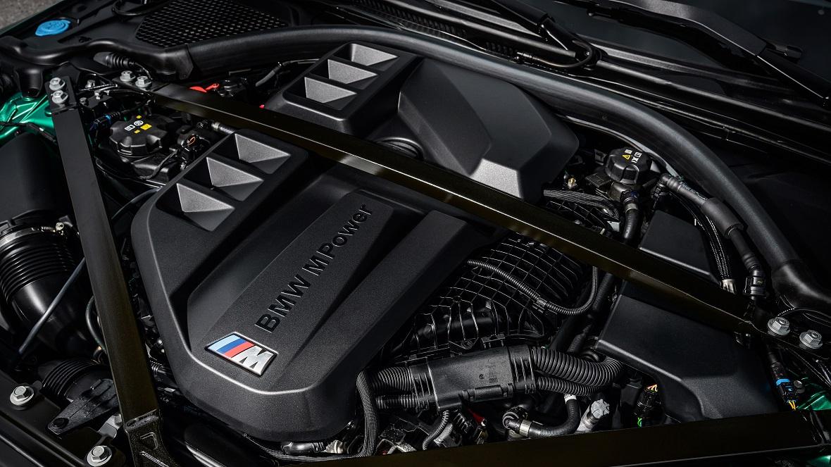 BMW M4 CS