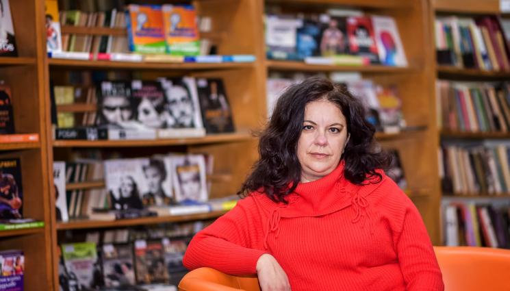 Валентина Вълчева - ЗДРАВЕ с Телеграф: Писателката Валентина Вълчева: Синът ми беше 2 месеца в болница след варицела