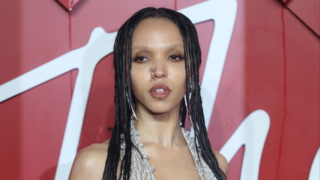 FKA Twigs влиза в ролята на майката на Исус в нов хорър филм