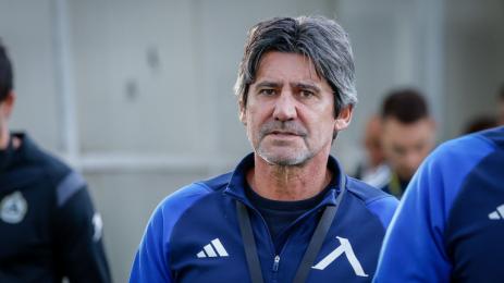 Ники Костов