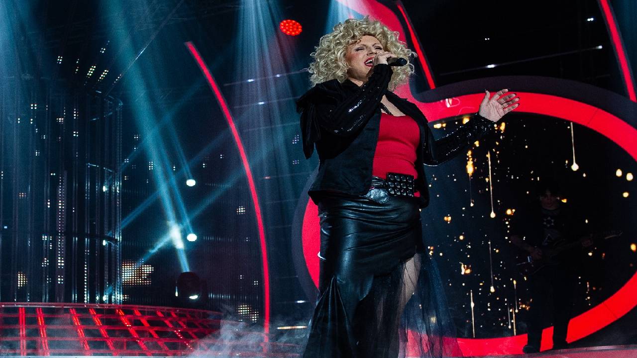 Елена като Силвия