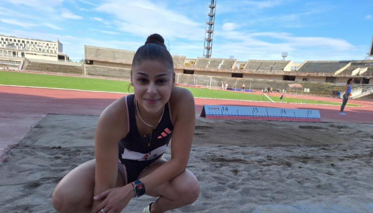 Александра Начева - Александра Начева първа на троен скок на турнир „Пловдив“