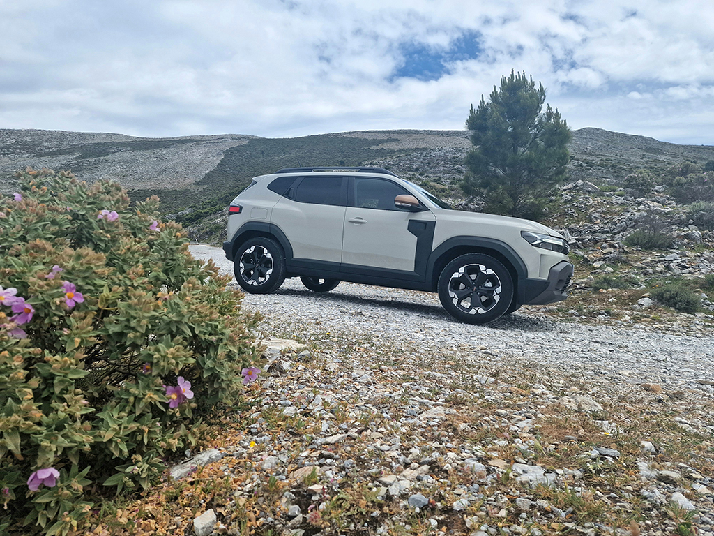 <p>Dacia Duster 2024 галерия</p>