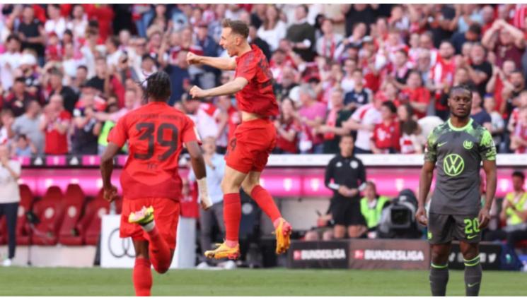 Байерн - Байерн бие, но запомнете името Ловро Звонарек. Талантливият хърватин блесна при успеха над Волфсбург