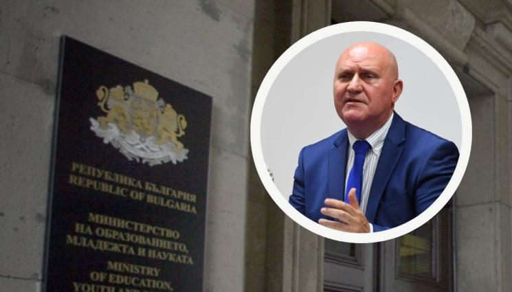 галин цоков - ЗА ЦЯЛАТА СТРАНА: Министърът на образованието удължава с ден коледната ваканция?