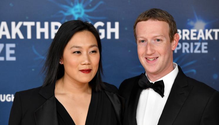 марка зукърбърг - ЗА ЧРД: Жената на Зукърбърг пресъздаде ключови моменти от живота му (СНИМКИ)