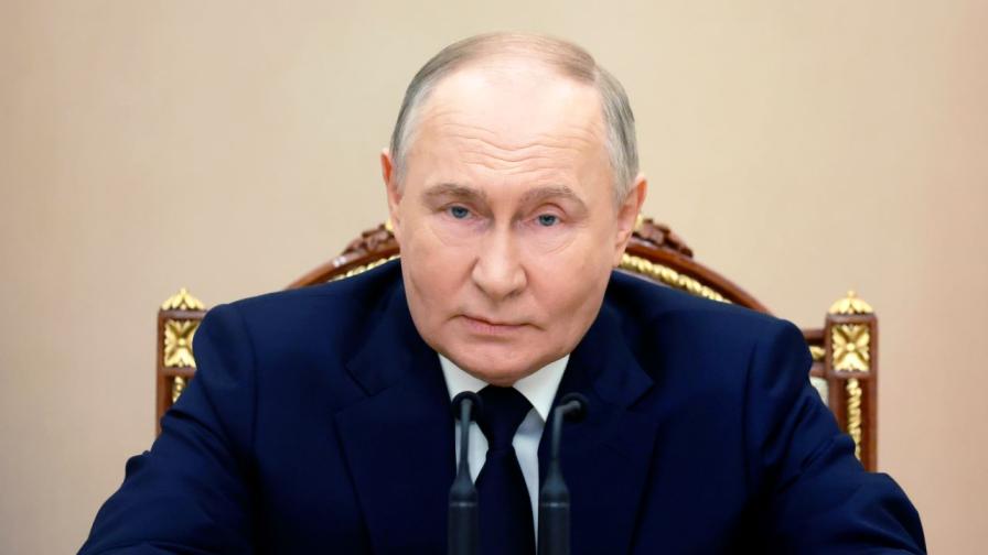 <p>Московският елит се подготвя за света след Путин</p>