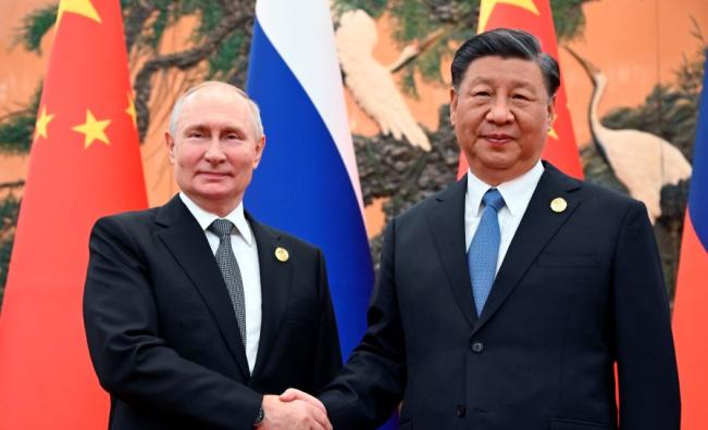 Ключова визита: Путин на посещение в Китай