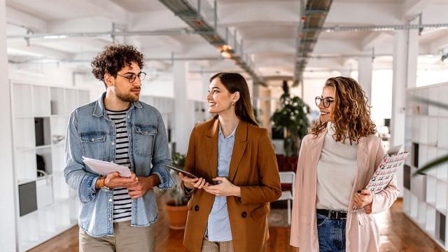 Нещастните, щастливи хора: Парадоксът Gen Z