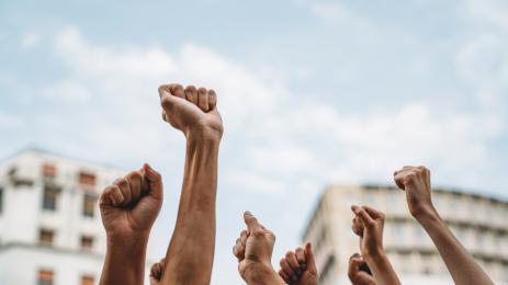 Пловдивчани с протестно шествие, искат затвор за садистите!