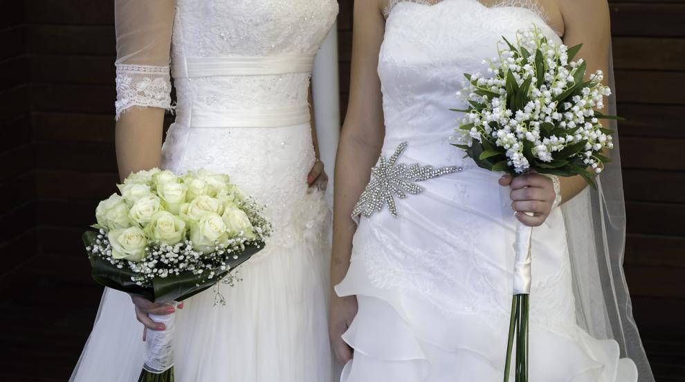 Любовен протест: Хомосексуални жени в Албания се женят неофициално