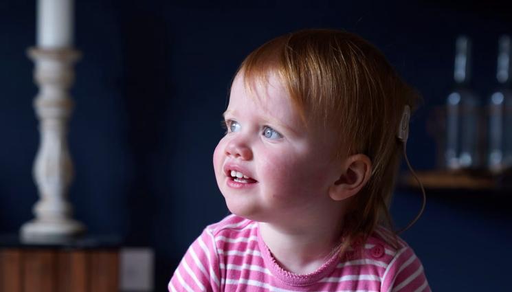 Малката Опал - ЗДРАВЕ с Телеграф: Върнаха слуха на дете с генна терапия