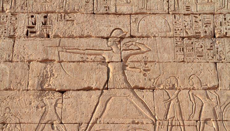 златно време - Древните египтяни опъвали тетивата (СНИМКА)